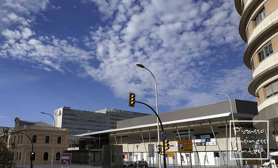 Hotel Barceló Málaga, Estação de comboios AVE